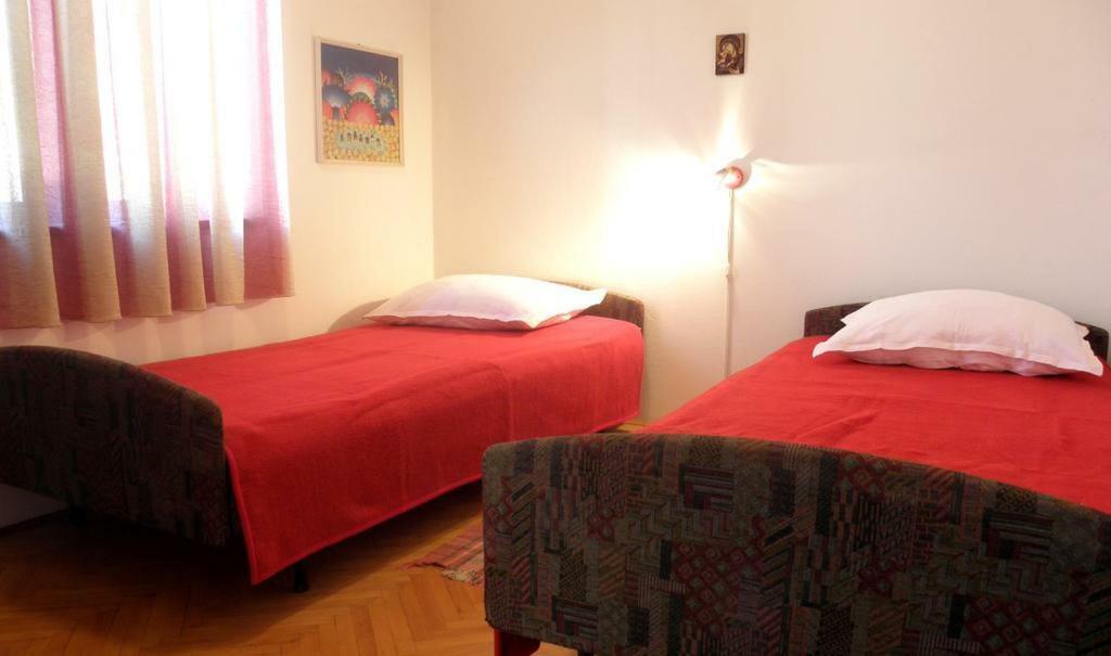 Apartmani Volga Petrčane Kültér fotó